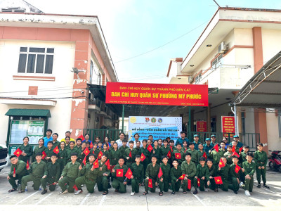 Mô hình "Dân quân và Trẻ em" chào mừng 50 năm Ngày Giải phóng miền Nam, thống nhất đất nước
