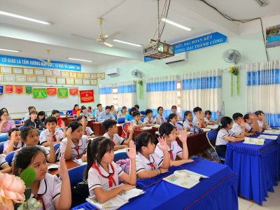 Trường Tiểu học Mỹ Phước tổ chức Thao giảng hội đồng tháng 10