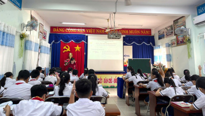 Sôi nổi Hội thi "Giáo viên dạy giỏi" cấp trường năm học 2025 - 2026 tại trường Tiểu học Mỹ Phước