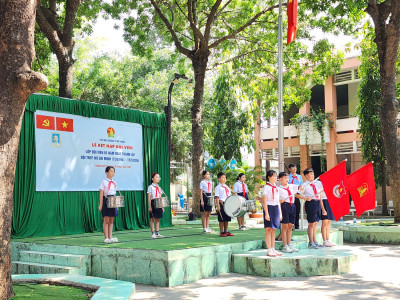 Liên đội Tiểu học Mỹ Phước tổ chức Lễ kết nạp Đội viên