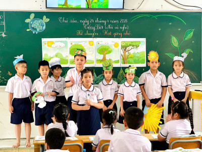 Chuyên đề Tổ lớp 2 "Biện pháp giáo dục và bồi dưỡng cho học sinh tình cảm, ước mơ về cuộc sống thông qua môn Tiếng Việt 2"
