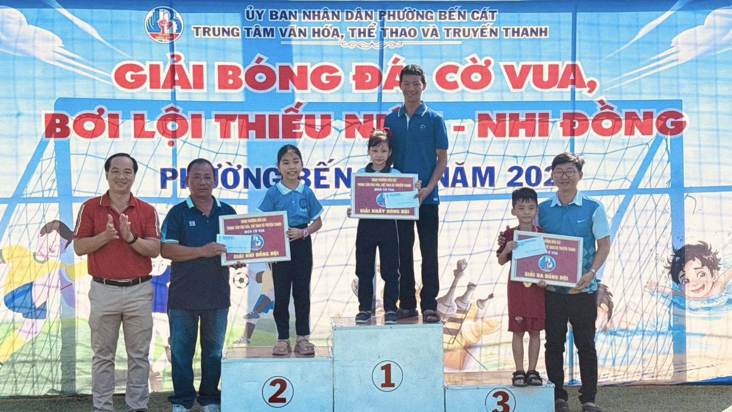 606947792 803267049400462 573568203923126943 n