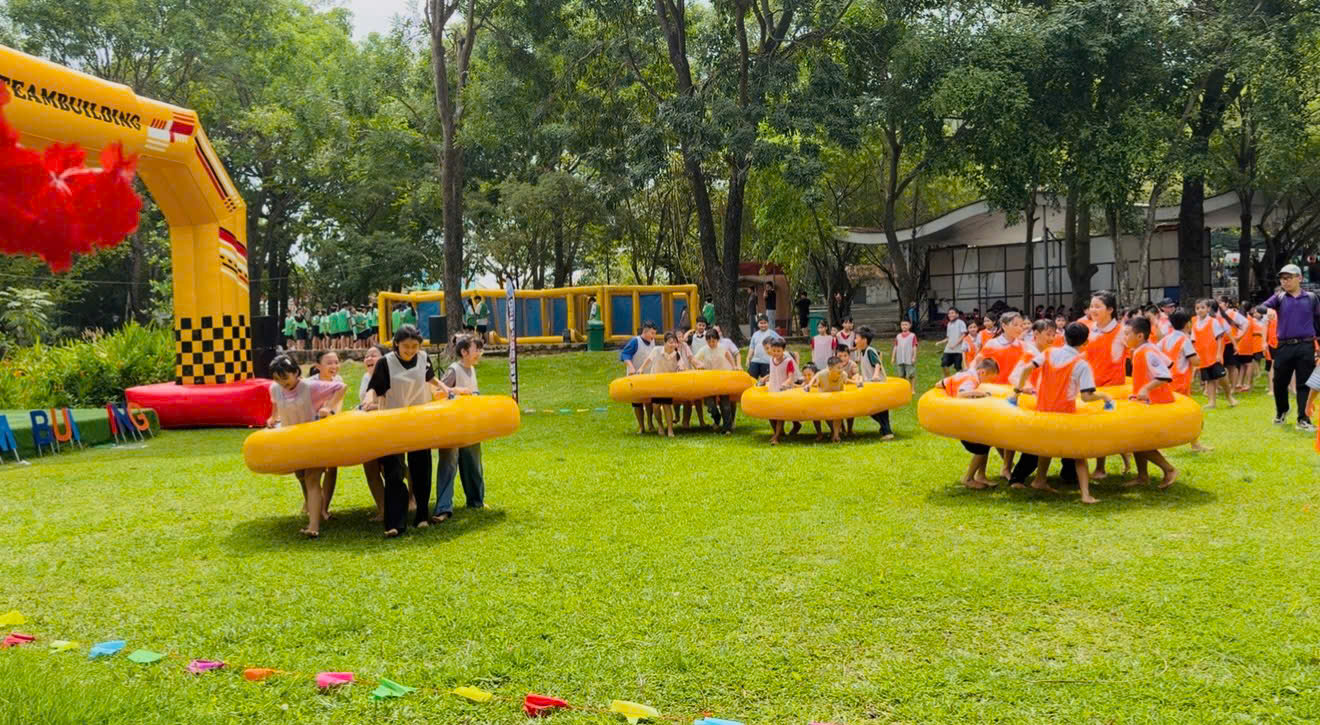 z7745883909433 e915f349bb4d9a3f2571f27de9ecc0a4